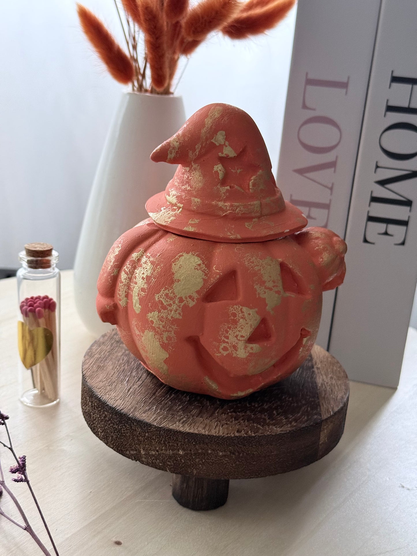 Calabaza Encantada con Sombrero de Bruja