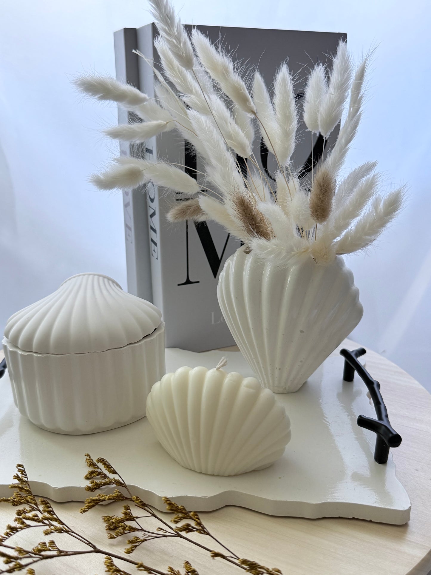 Bandeja Orgánica con Asas Metálicas Negras