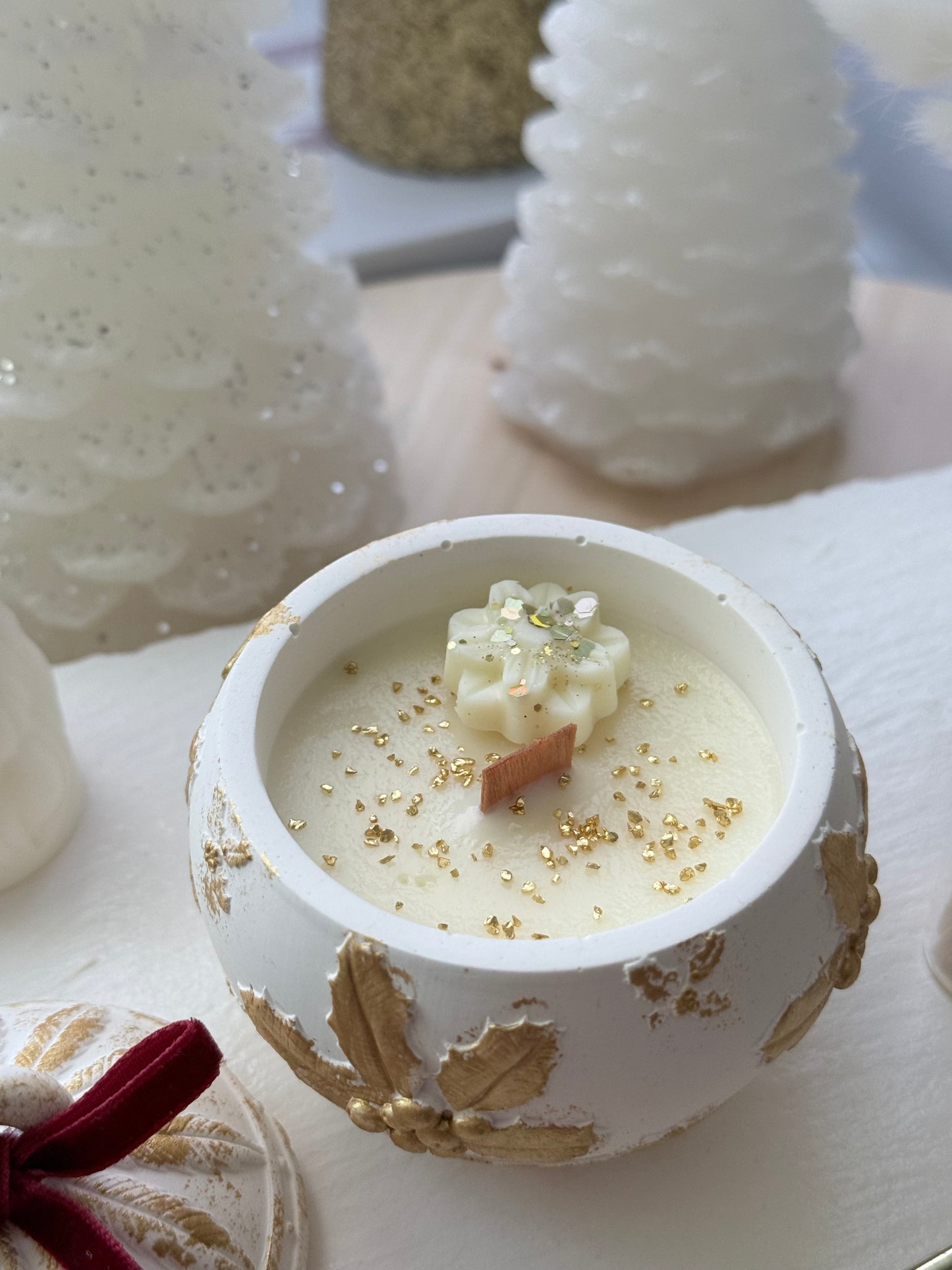 Vela Navideña Golden Forest”