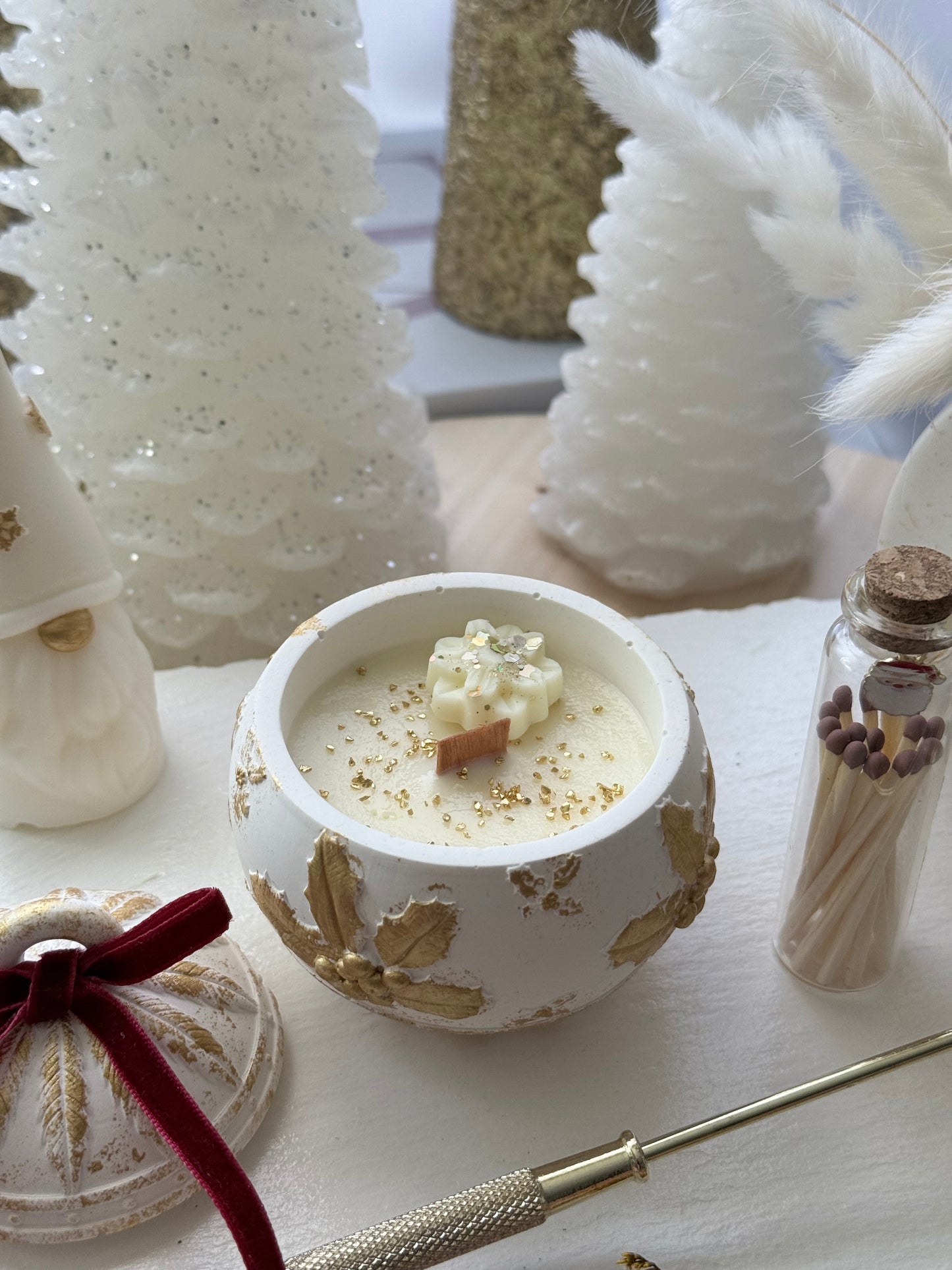 Vela Navideña Golden Forest”