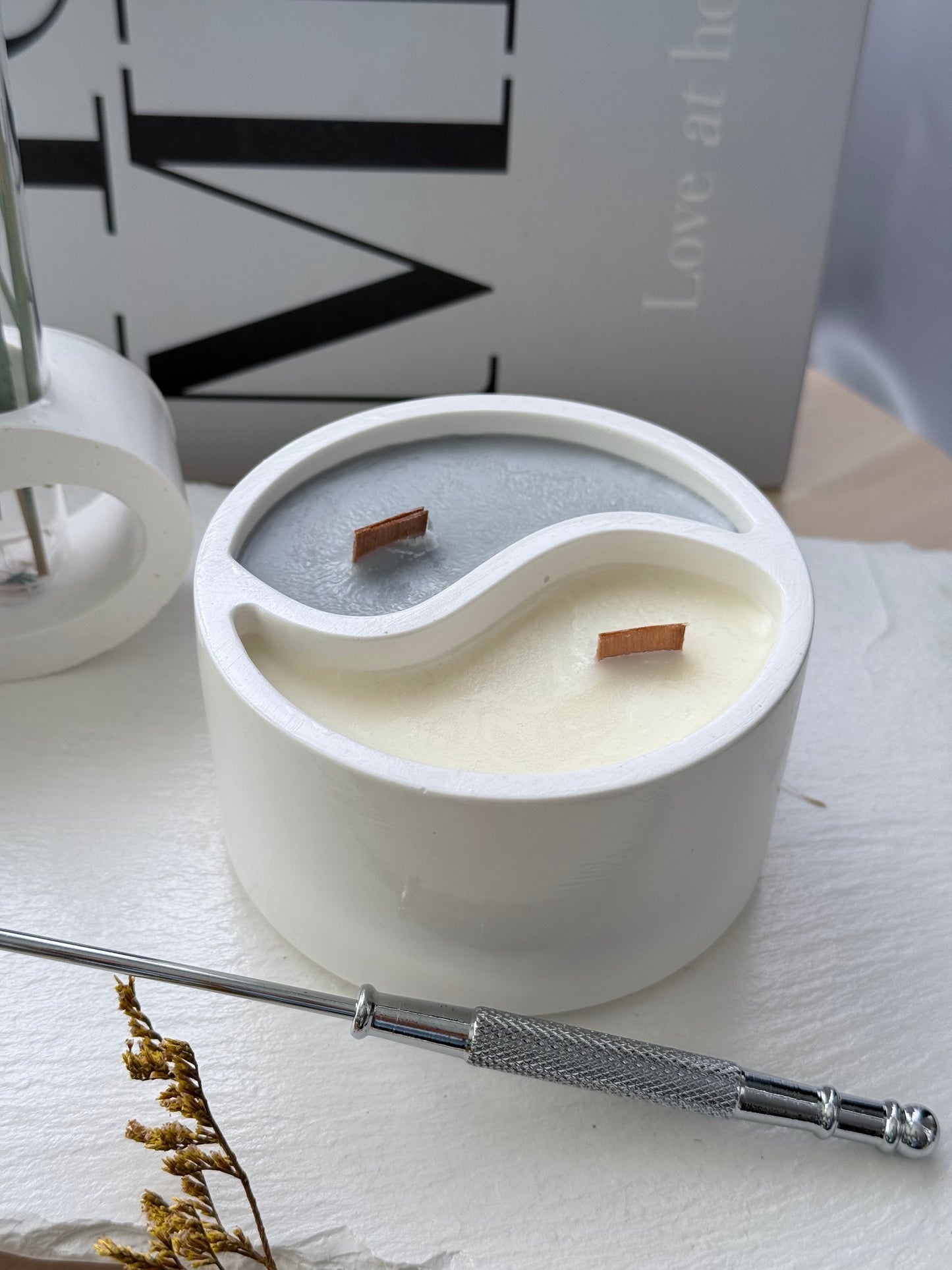 Vela “Equilibrio Sagrado” – Mirra & Sándalo