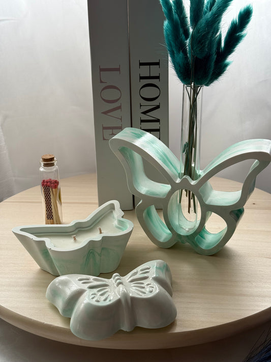 Vela Artesanal Mariposa – Aroma a Eucalipto