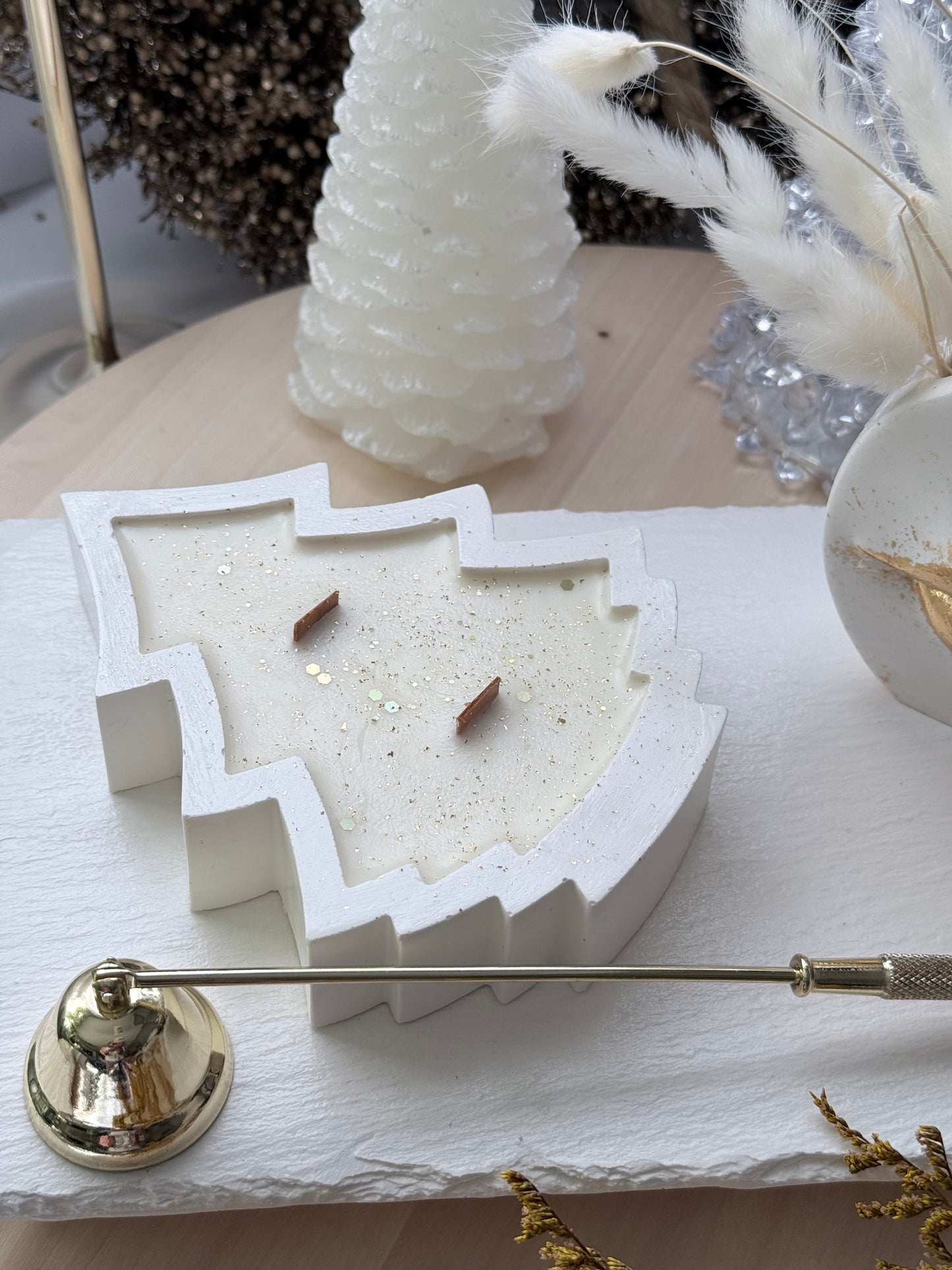 🎄 Vela Árbol de Abeto — Esencia Invernal y Diseño Artesanal