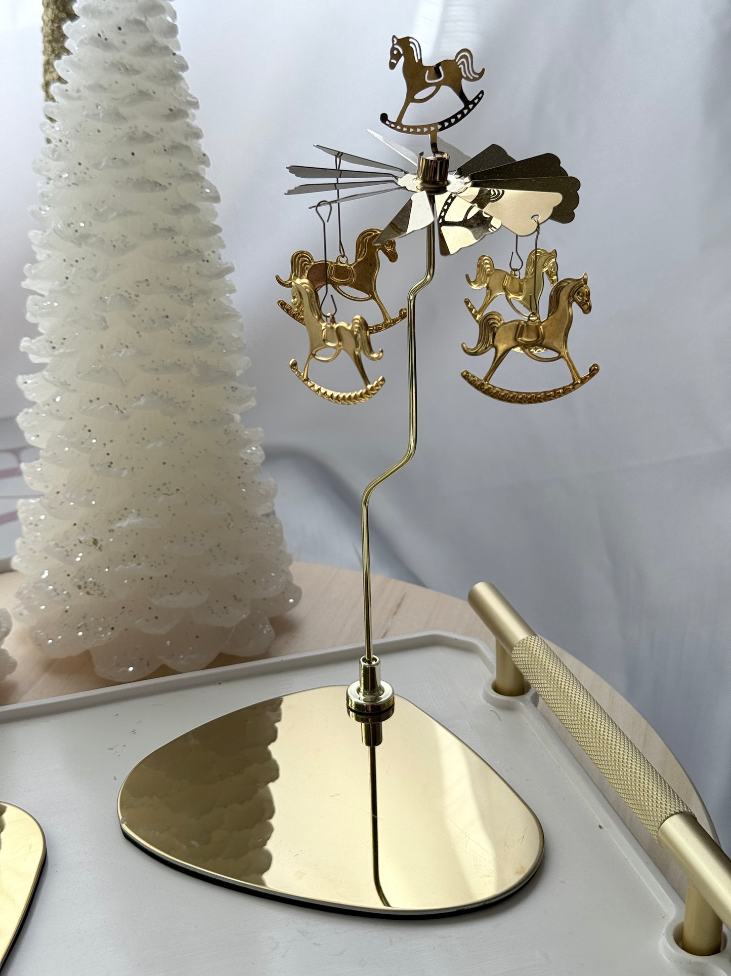 “Carrusel Dorado de Navidad”