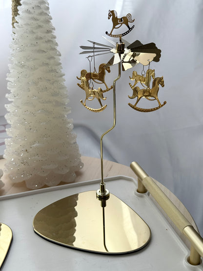 “Carrusel Dorado de Navidad”