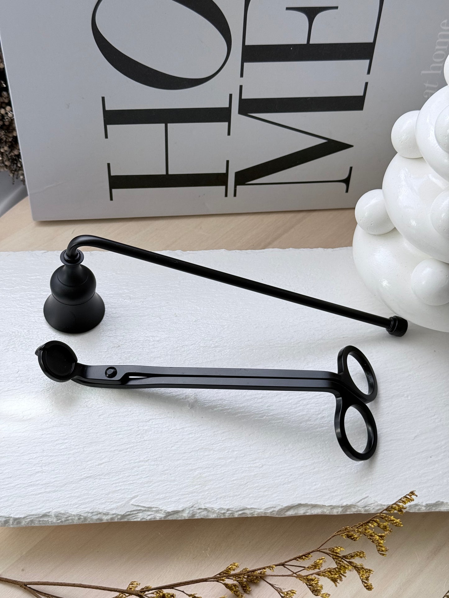 Set negro mate para el cuidado de velas