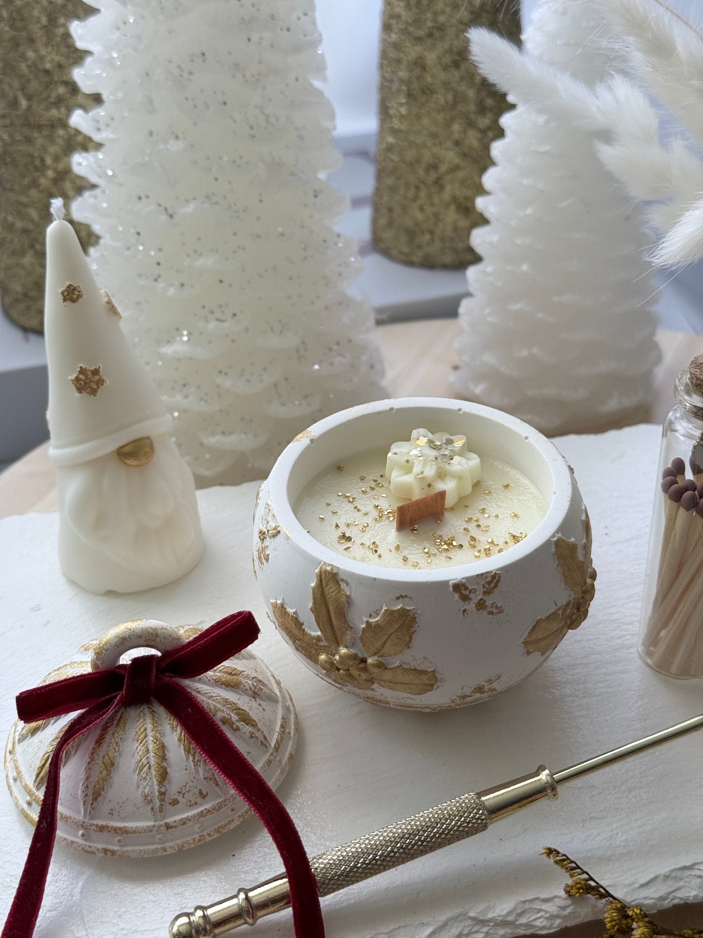 Vela Navideña Golden Forest”