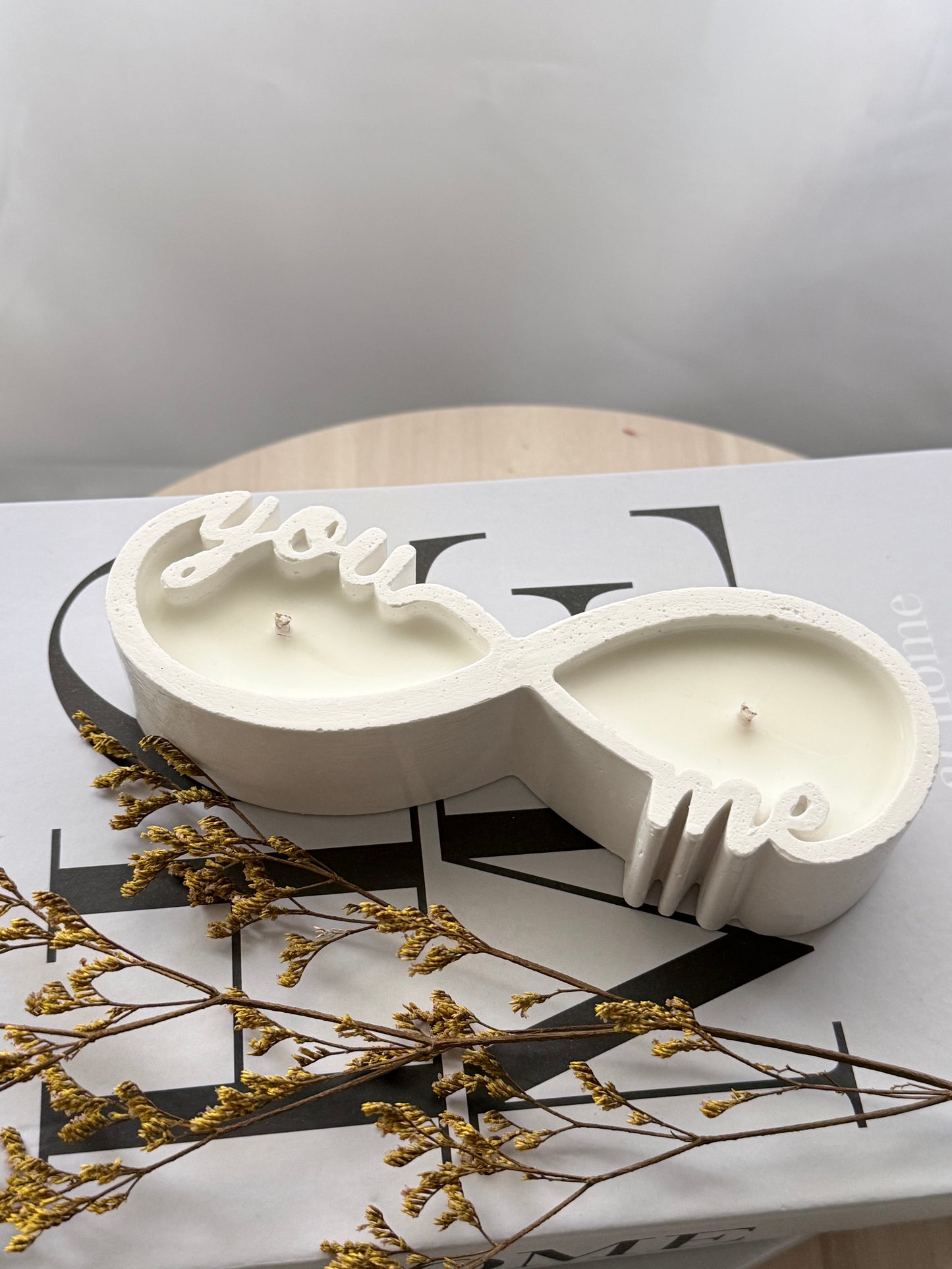 Vela artesanal “You & Me” – Jazmín & Almizcle