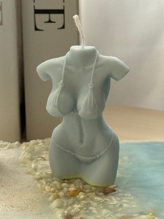 Vela decorativa cuerpo femenino en bikini
