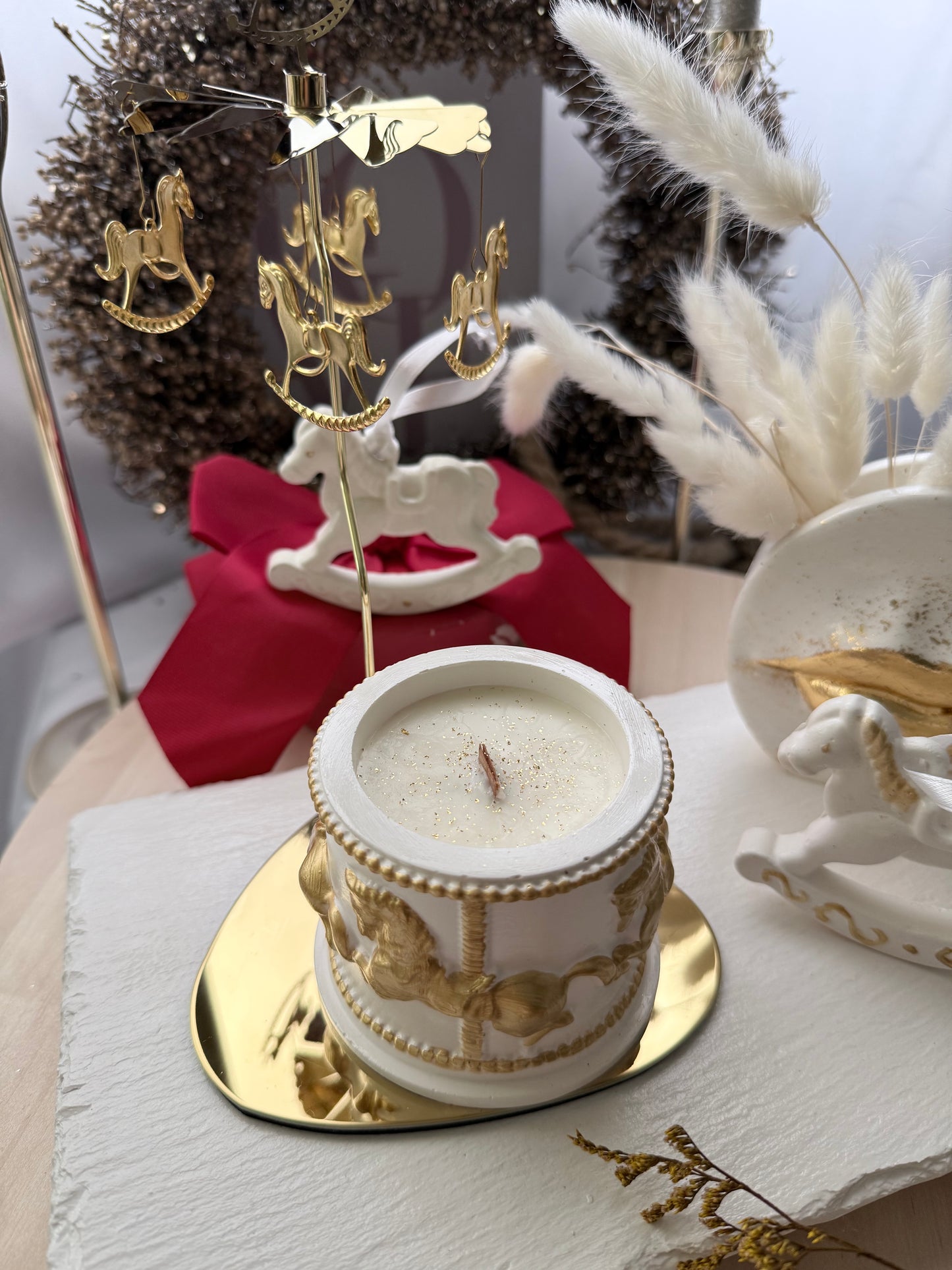 🕯️ Vela Carrusel de Almizcle — Artesanal, Natural y Elegante