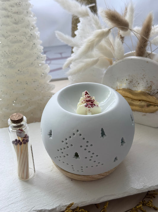 Quemador de Cerámica Árbol Invernal – Luz y Aroma
